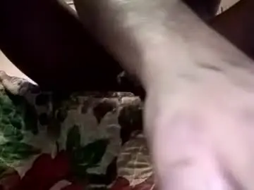 Chaturbate Live Sex Cam of great_shaft84