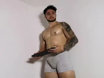 Chaturbate Private Sex Chat of latinboyvip_