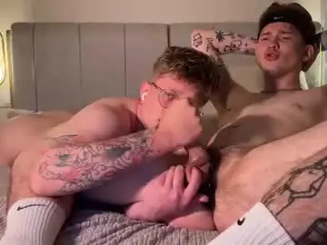 Chaturbate Free Live Porn of twoguyspleasure
