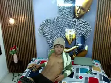 Chaturbate Free Live Porn of alessandroblack_