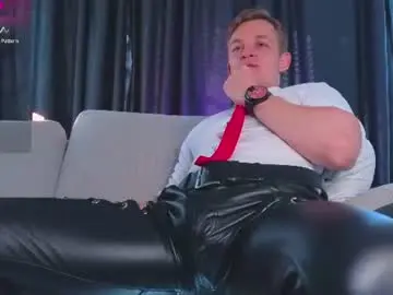 Chaturbate Private Sex Chat of night_wwwolf