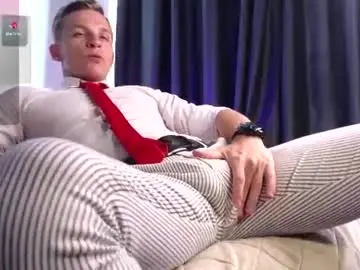 Chaturbate Sex Cam of night_wwwolf