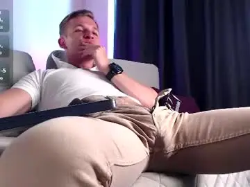 Chaturbate Watch Live Sex Cams of night_wwwolf