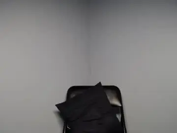 Chaturbate Live Sex of wannaplay1025