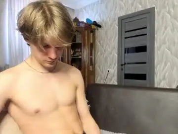 Chaturbate Watch Live Sex Cams of milkiwy