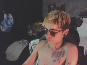 Chaturbate Free Live Porn of acidmilo
