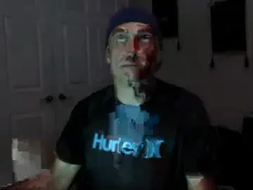 Chaturbate Live Sex Cam of clintwood12