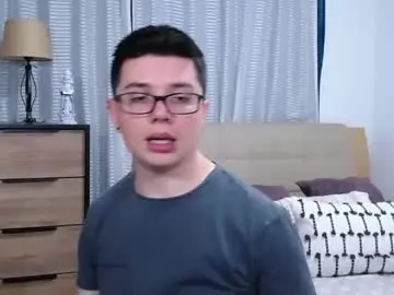 Chaturbate Free Porn Cam of kevinhunts