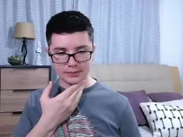 Chaturbate Free Porn Cam of kevinhunts