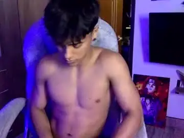 Chaturbate Sex Cam of zyzz_1812