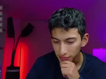 Chaturbate Adult Webcam of ethan_skiny_