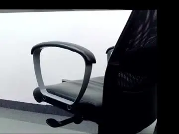 Chaturbate Live Sex Cam of officelush