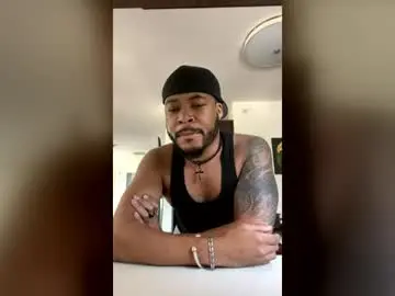 Chaturbate Adult Webcam of brandonthephoenix