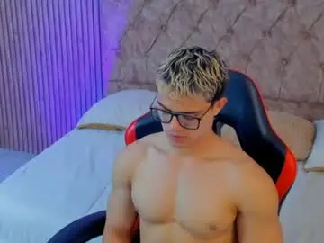 Chaturbate Live Sex Cam of hercules_12345