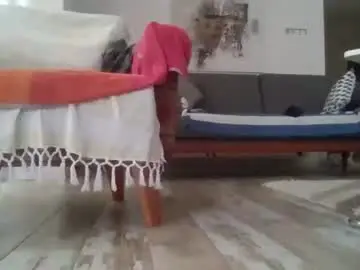 Chaturbate Live Sex Cam of mrhandsomelovee