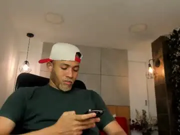 Chaturbate Live Sex of bento_fox