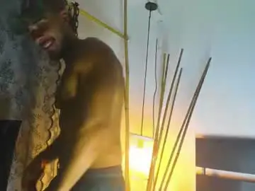 Chaturbate Live Sex Cam of mister_latino27