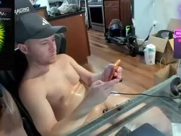 Chaturbate Sex Cam of aaron_skye