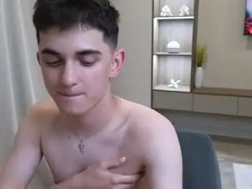 Chaturbate Nude Webcam of alexander_18_xxl