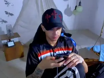 Chaturbate Live Sex Cam of brand_hades