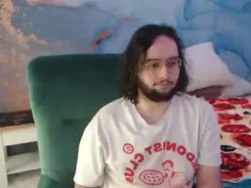 Chaturbate Nude Webcam of eren_jaeger2000