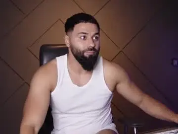 Chaturbate Best live sex cam show of glennmasters