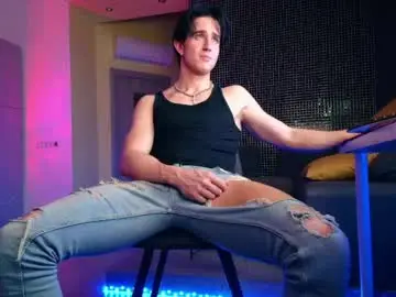 Chaturbate Free Live Porn of christianlevine_