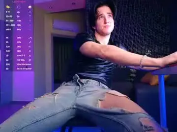 Chaturbate Live Sex of christianlevine_