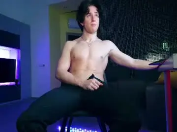 Chaturbate Nude Webcam of christianlevine_
