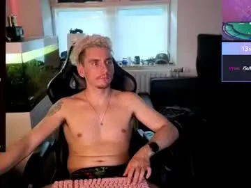 Chaturbate Adult Webcam of rayzel31