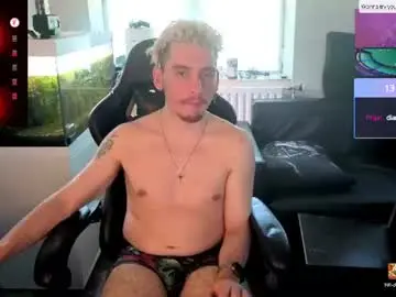Chaturbate Watch Live Sex Cams of rayzel31