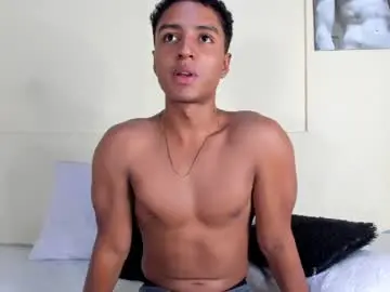 Chaturbate Sex Chat of magnusking_