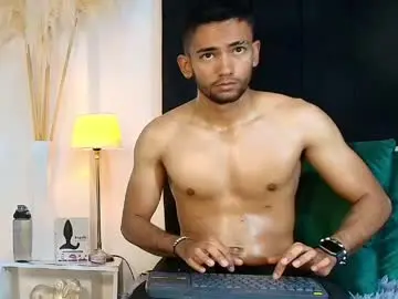 Chaturbate Adult Video Chat of maicolparker0