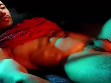 Chaturbate Live Porn of hotlatinking