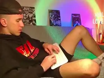 Chaturbate Live Sex Cam of midnighter__