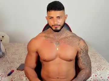 Chaturbate Free Porn Cam of jaketayler10