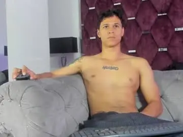 Chaturbate Private Sex Chat of tonybenedetti