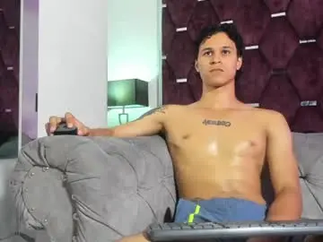 Chaturbate Live Sex Cam of tonybenedetti