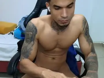 Chaturbate Sex Cam of juan_gomez_1