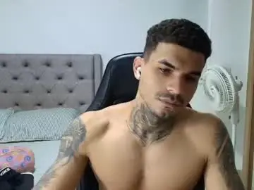 Chaturbate Live Sex Cam of juan_gomez_1