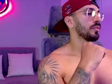 Chaturbate Live Sex Cam of tony_muscle1