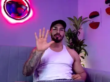 Chaturbate Sex Chat of tony_muscle1