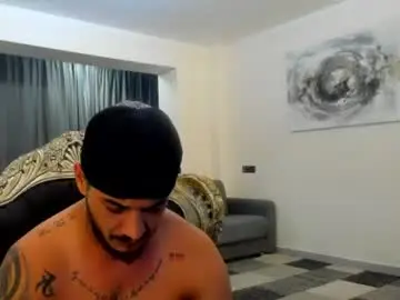Chaturbate Sex Cam of jonnyporn1