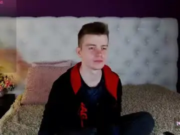 Chaturbate Watch Live Sex Cams of happydeimos