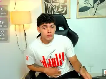 Chaturbate Adult Webcams of justin_payn14