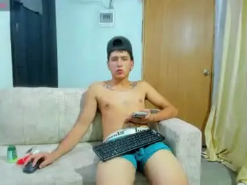 Chaturbate Live Sex of aaron_mercury