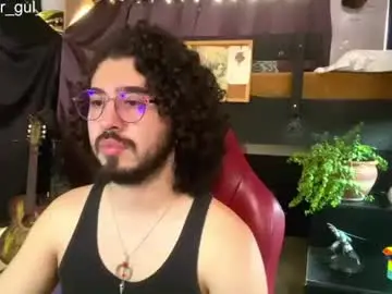 Chaturbate Free Live Porn of artorias_4