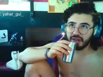 Chaturbate Free Live Porn of artorias_4