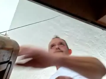 Chaturbate Sex Cam of freeballz808611