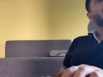 Chaturbate Live Porn of bighandsomesatisfy